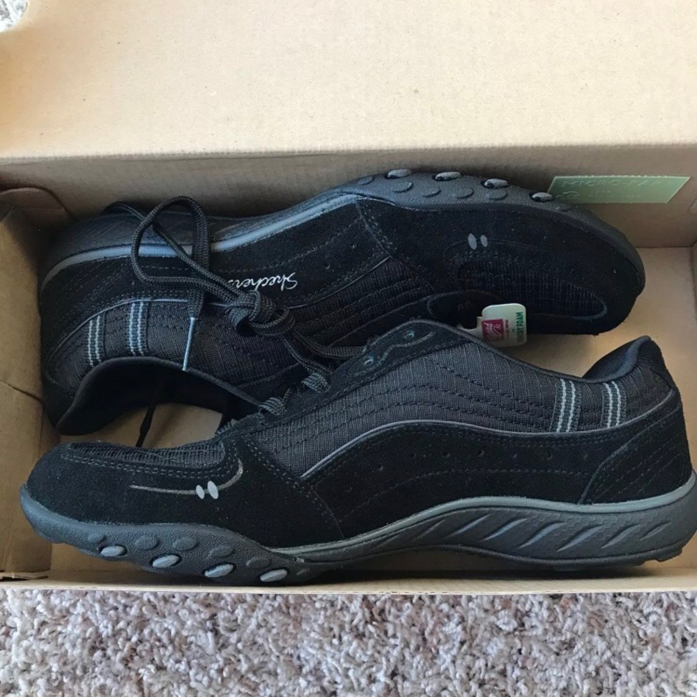 Black skecher memory foam